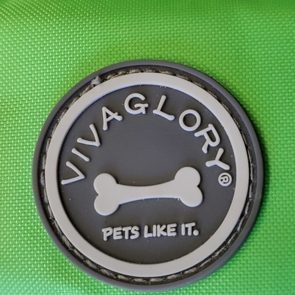 Small dog life jacket. Green. Good used condition. Adjustable. - Picture 2 of 7